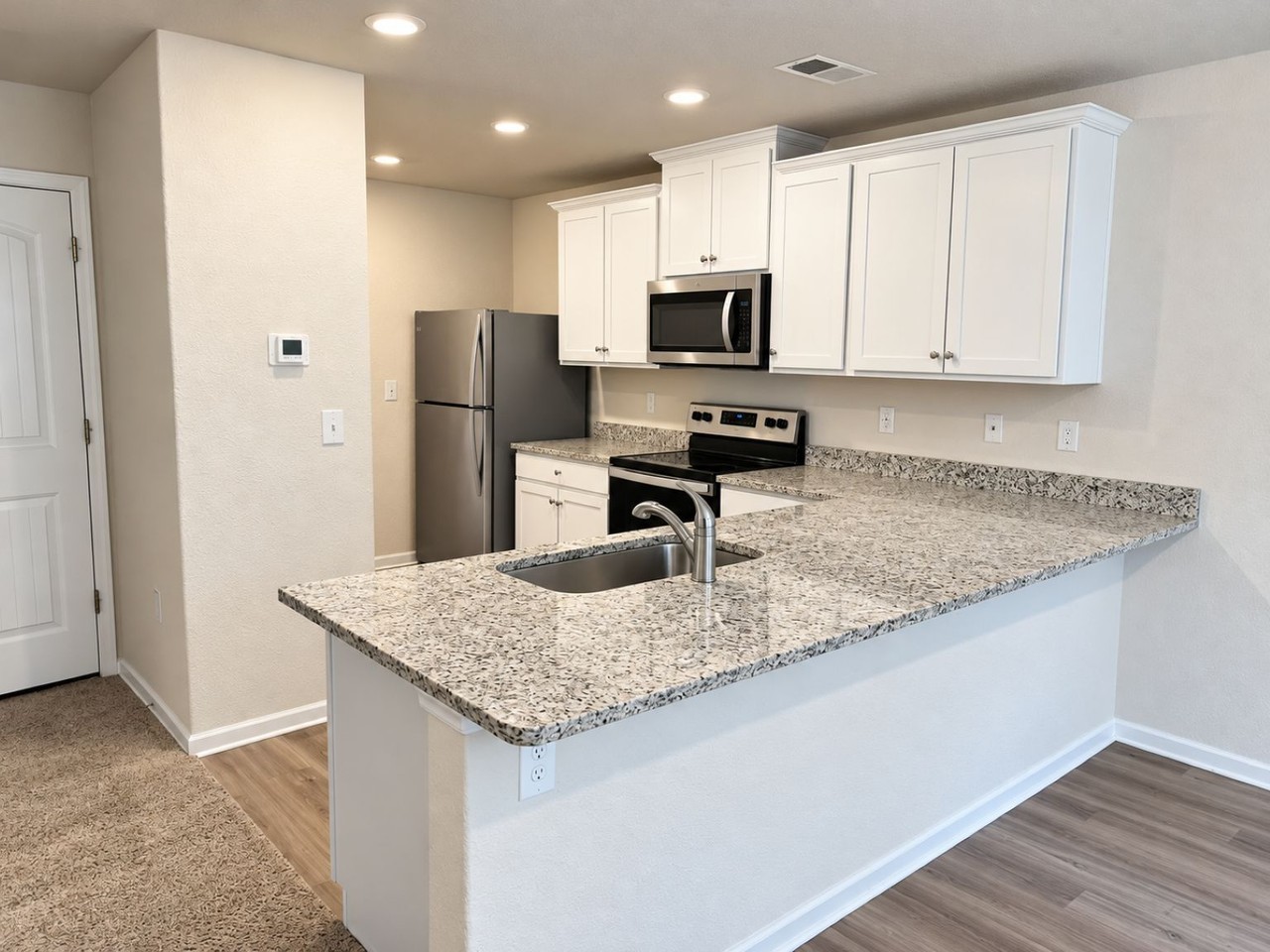 533 Hawley St #1 - Photo 4 of 20