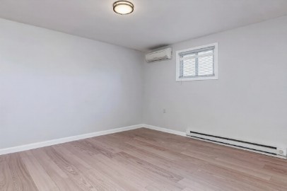 1015 Lincoln StreetUnit - E2 #1015E2 - Photo 5 of 10