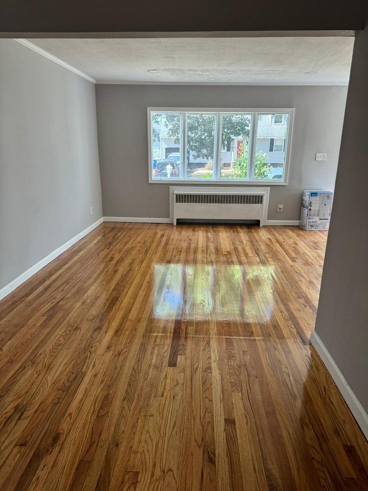 435 Inwood Rd #1 - Photo 6 of 28