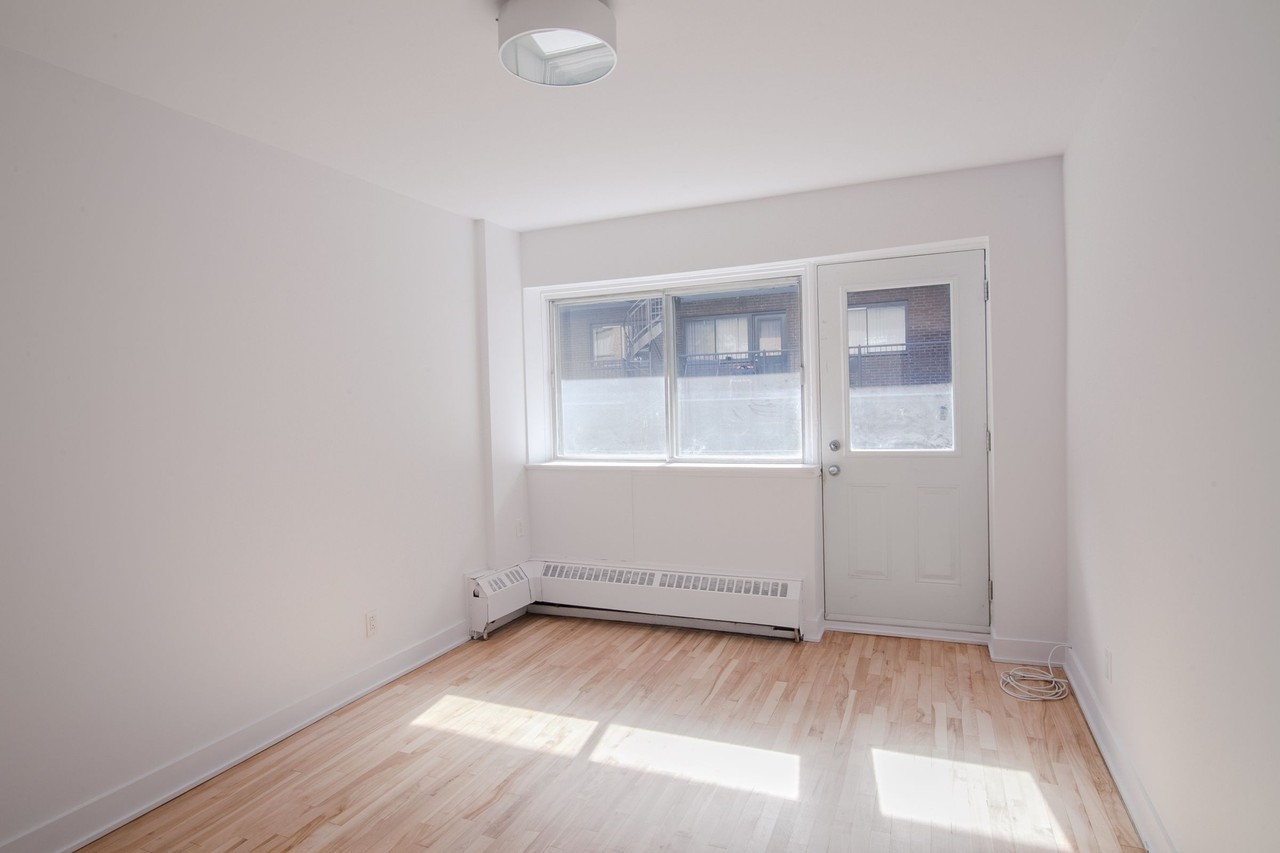 4570-4590 Queen Mary - Photo 6 of 50