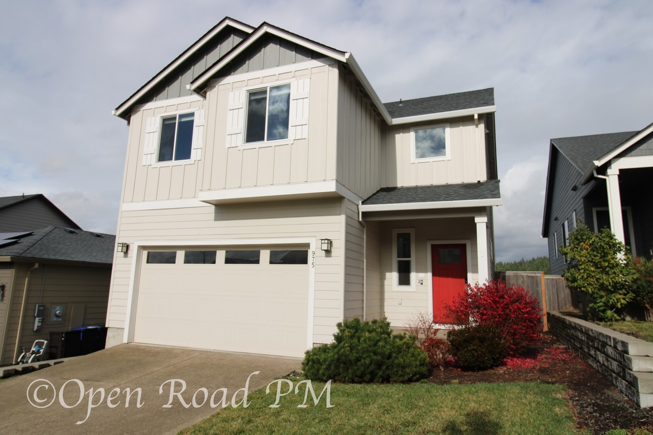 975 Ne Pinebreak Dr #1 - Photo 2 of 28