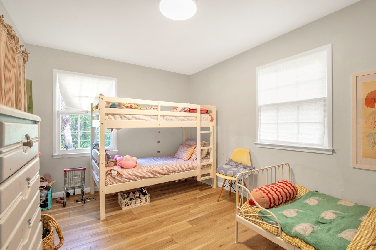 1803 Spruce St #1 - Photo 7 of 10