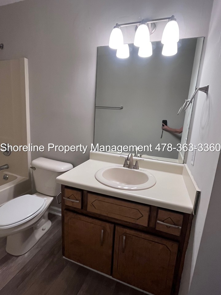 1861 N Ridge Dr #B - Photo 7 of 10