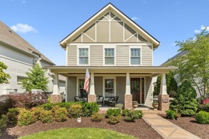featured image of 2924 Americus Dr #1