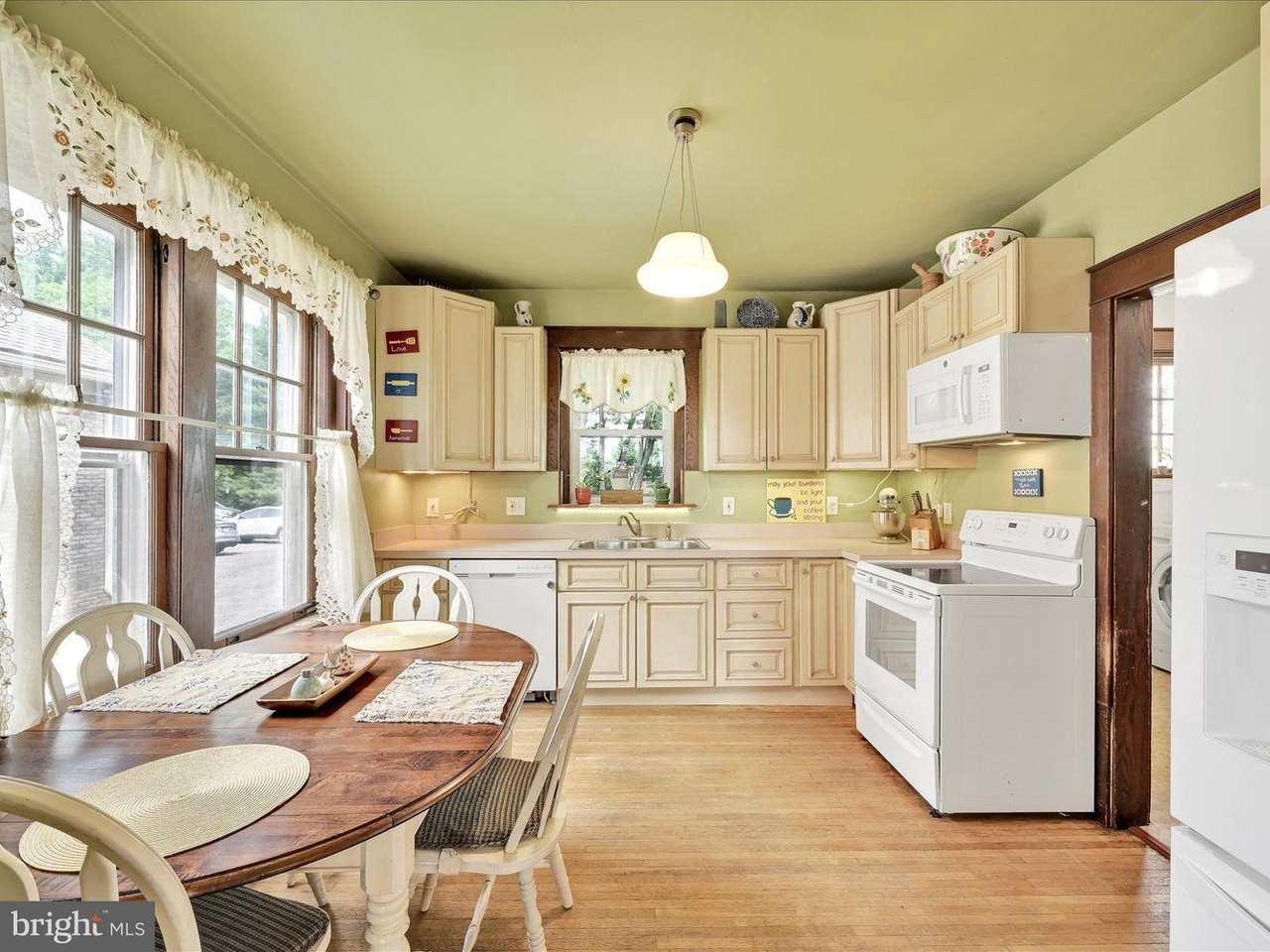 1723 Lititz Pike - Photo 3 of 12