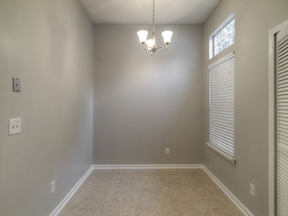 12356 Sondra Cove Trl N - Photo 6 of 15