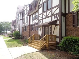 featured image of 9437 S 86th Ct