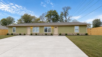 806 N Brook Drive - Photo 1 of 1