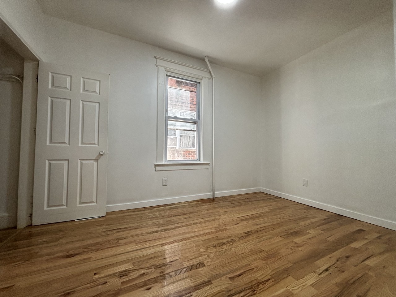 1084 Anna Street #1 - Photo 6 of 9