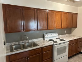 featured image of 36 Southwoods Ave