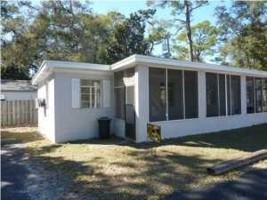 featured image of 531 E Miracle Strip Pkwy