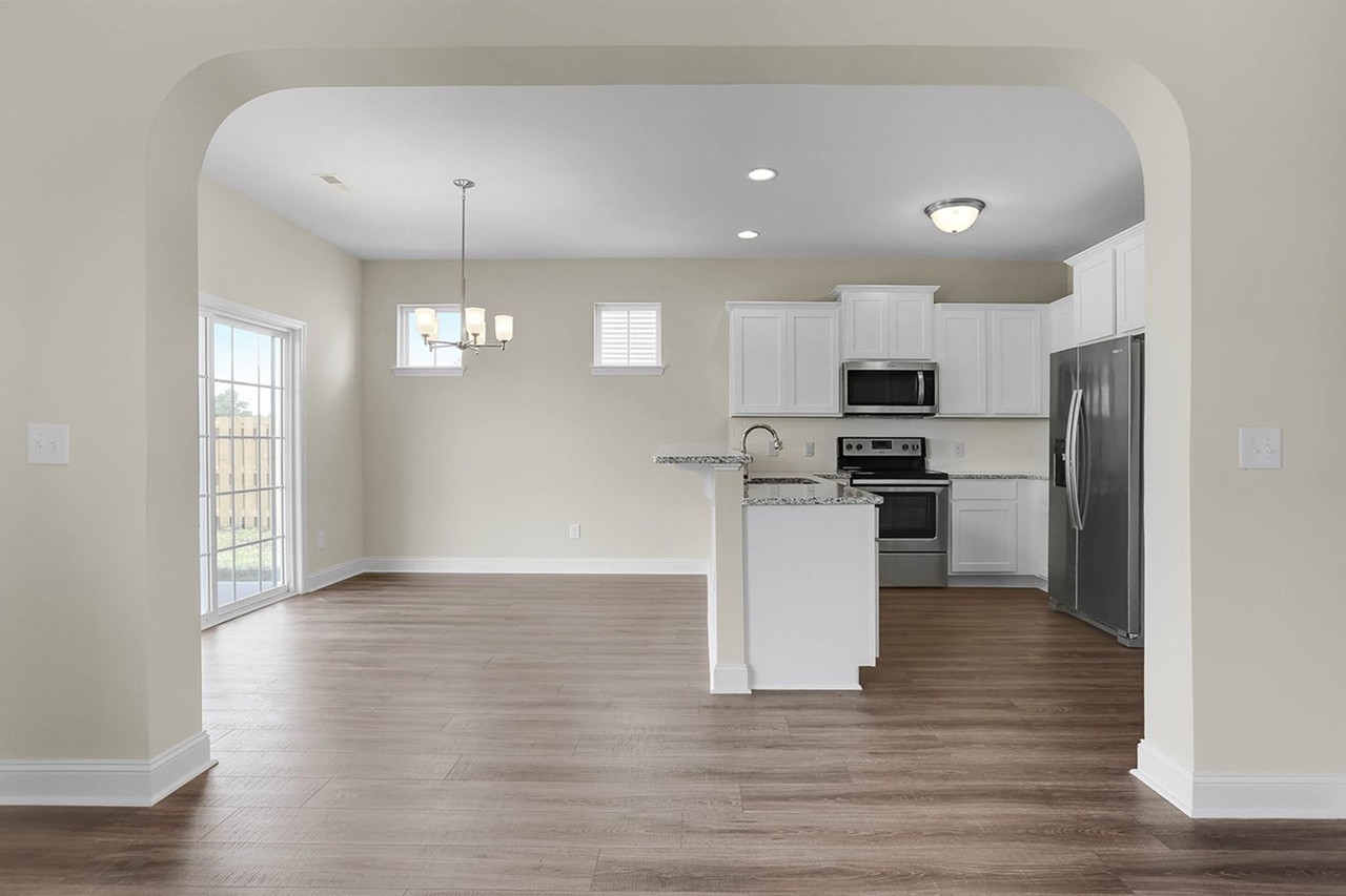 7005 Cameron Trace Dr - Photo 3 of 21