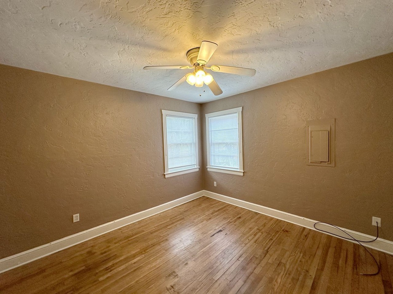 1835 Nw 5th Ave #1 - Photo 7 of 16