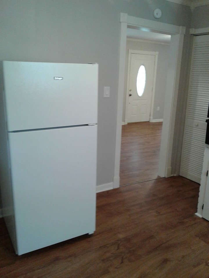 337 W Daugherty Ave - Photo 4 of 19
