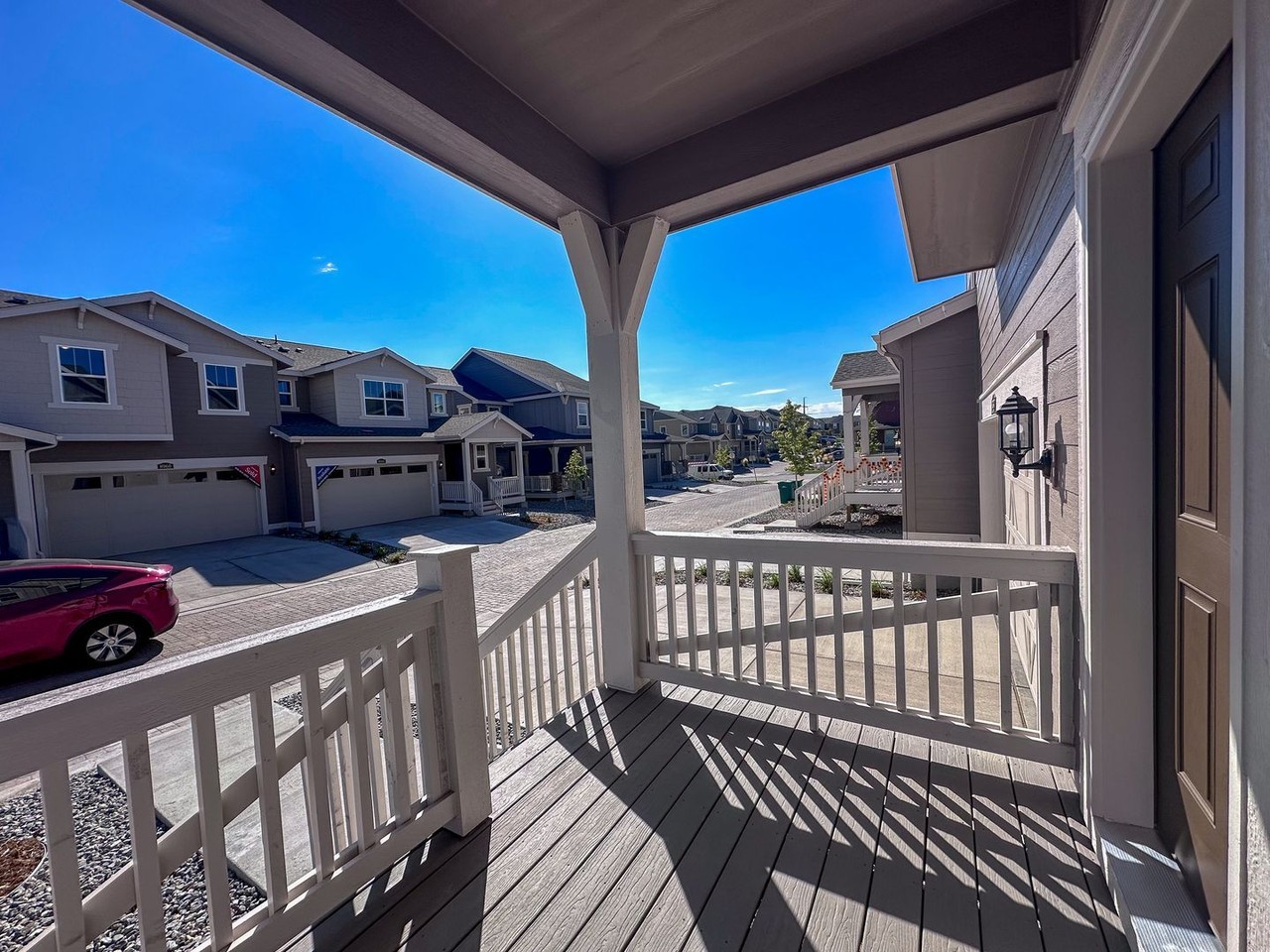8959 Wintertide Ct - Photo 2 of 48