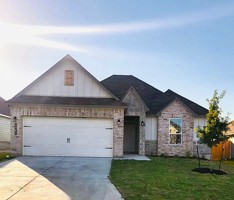 featured image of 1911 Holleman Dr