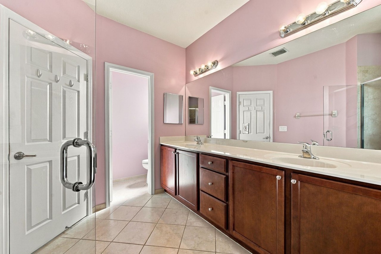 11869 Sw 154th Ave - Photo 7 of 25