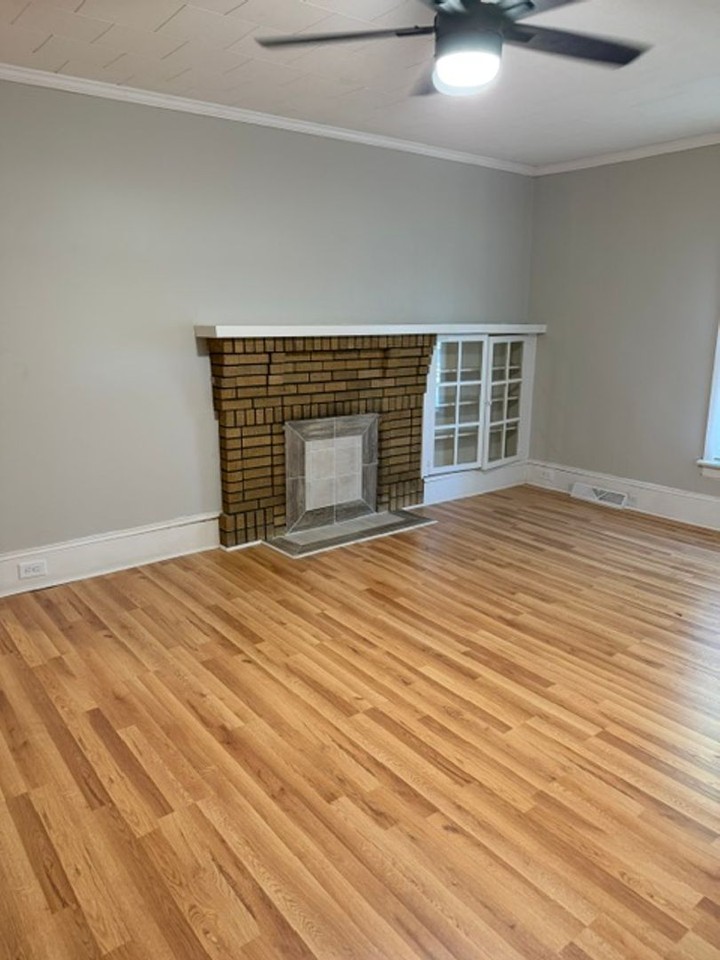 1499 Boy Scout Rd - Photo 3 of 39