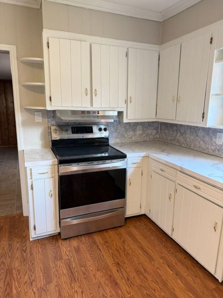 1499 Boy Scout Rd - Photo 6 of 39