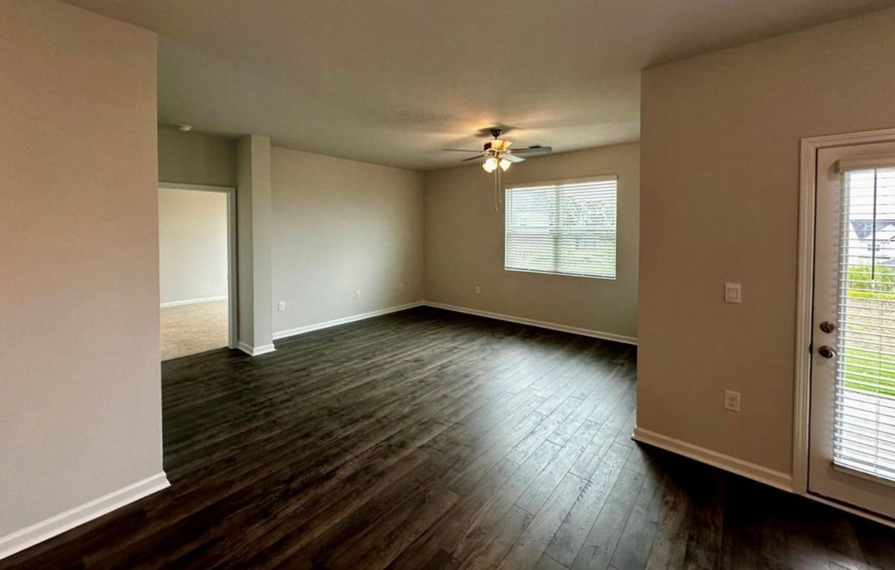 1219 Admiral Ave - Photo 7 of 19