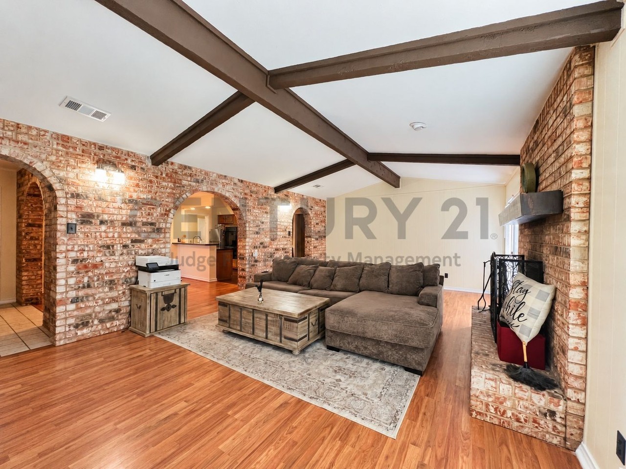 3505 Dunes St - Photo 5 of 33