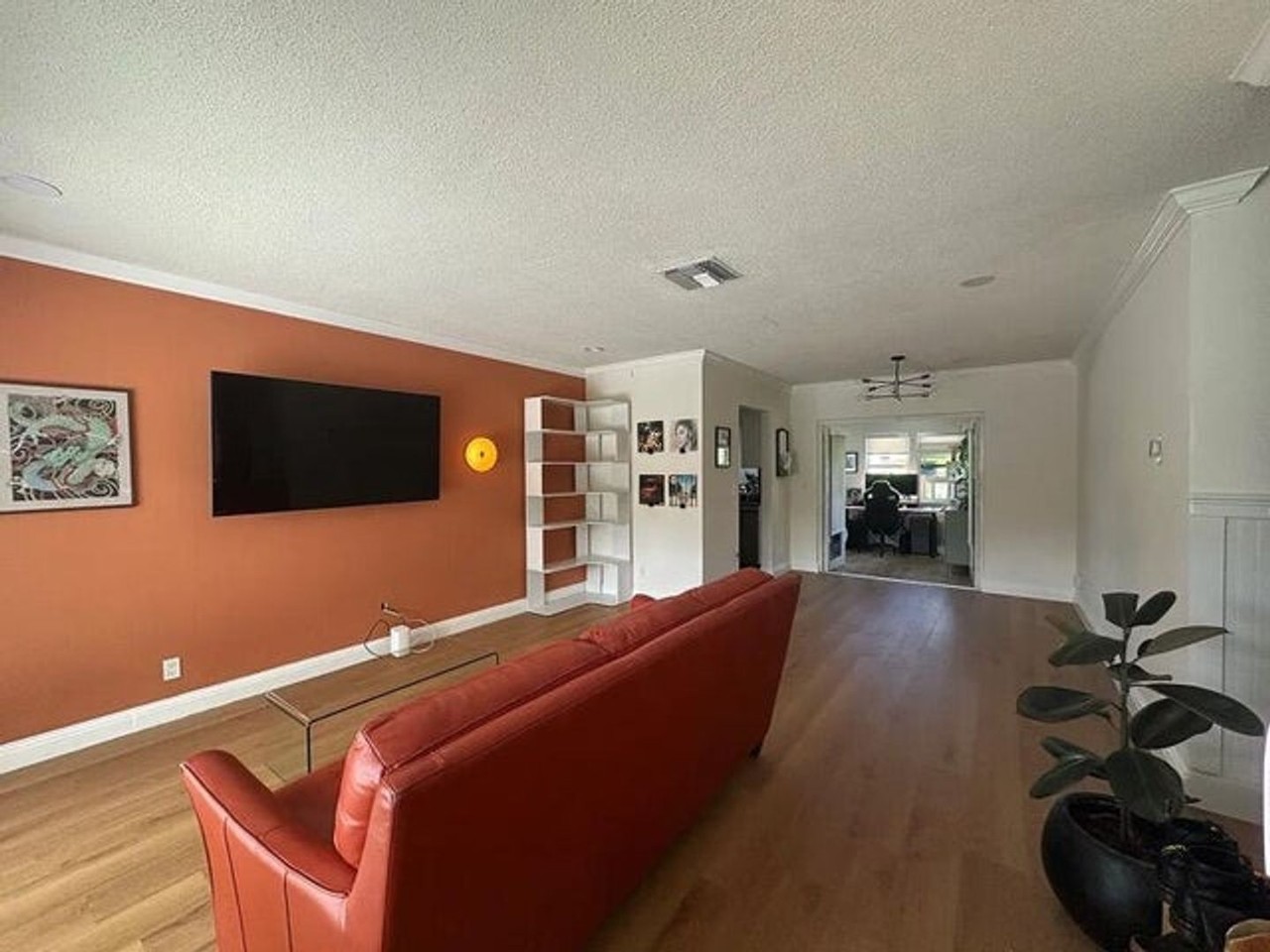 3640 Ne 16th Ave - Photo 5 of 15