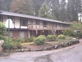 featured image of 534 E Division St