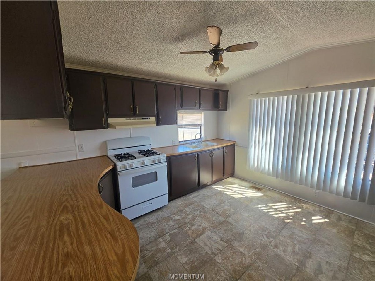 779 Terrace Dr - Photo 2 of 11