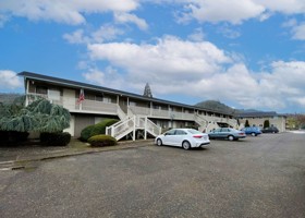 featured image of 97471 Nw Garden St