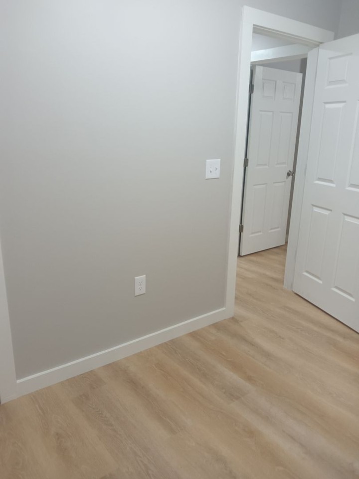 5341 N 27th St - Photo 4 of 12