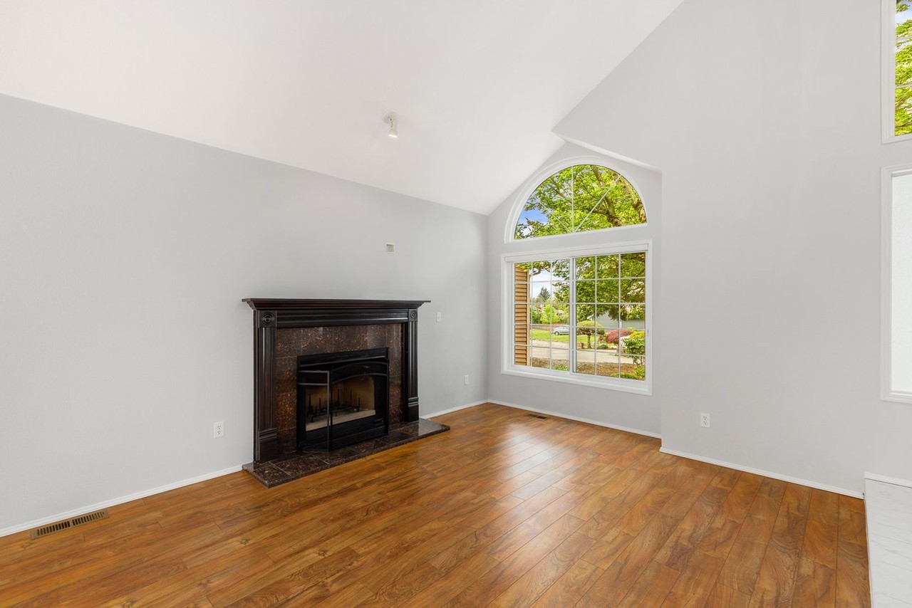 13380 122nd Pl Ne - Photo 4 of 27