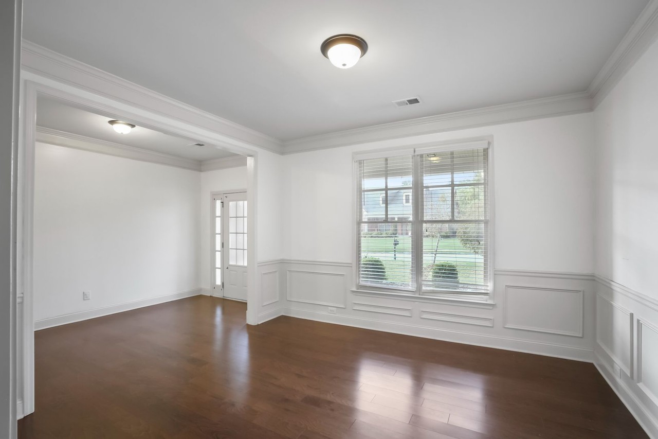 2875 Dowell Farm Trce Sw - Photo 4 of 50