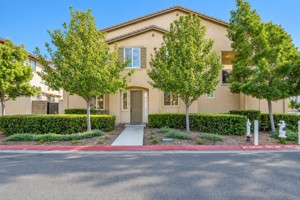 featured image of 27864 Avenida Avila
