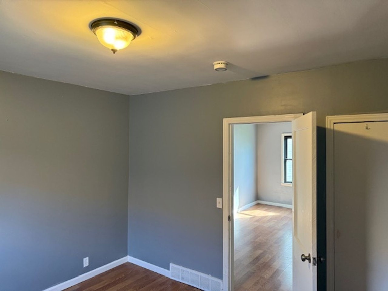 27861 Bohnhoff St - Photo 7 of 8