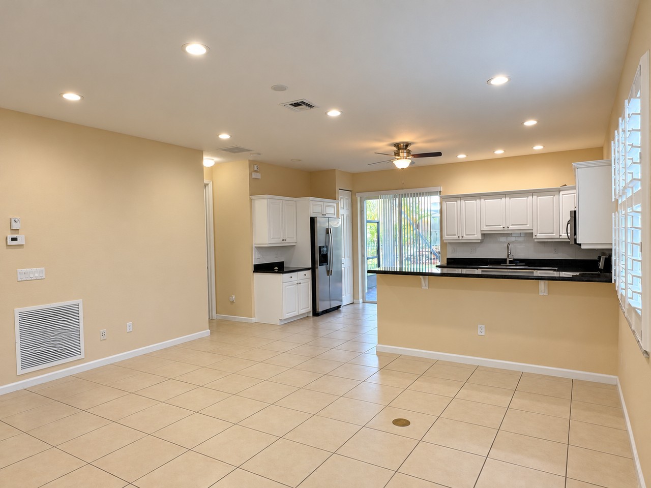 12048 Sw Knightsbridge Ln - Photo 3 of 20