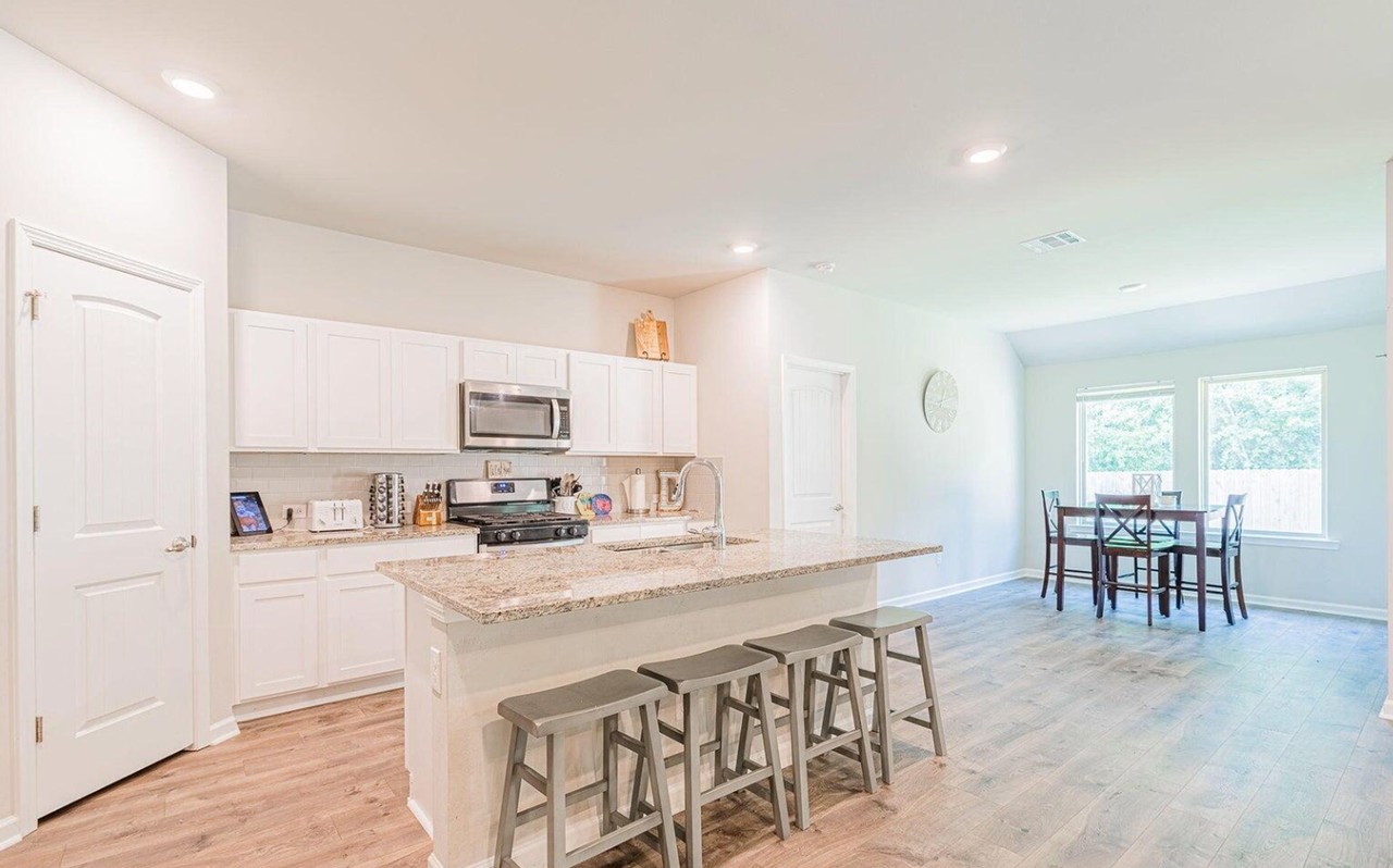 521 Saddle Crest Dr - Photo 4 of 23