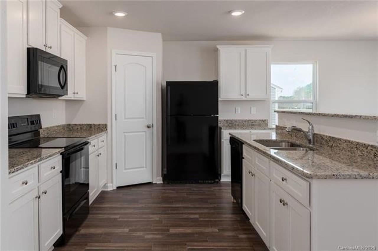 381 Belcaro Dr - Photo 6 of 6
