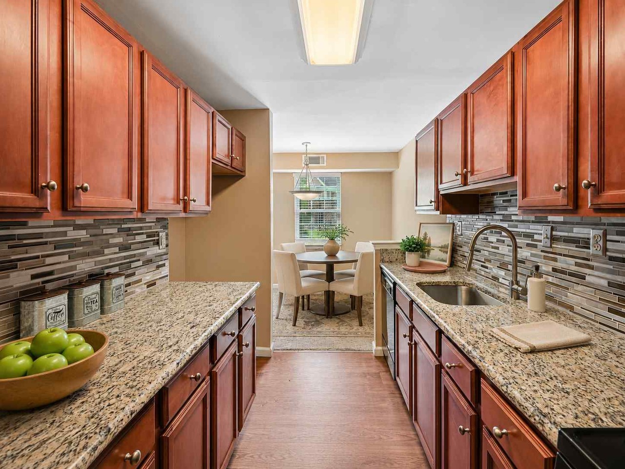 Montgomery Manor Apartments & Townhomes - Photo 2 of 27