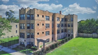 3525 W Van Buren St ##2c - Photo 1 of 1