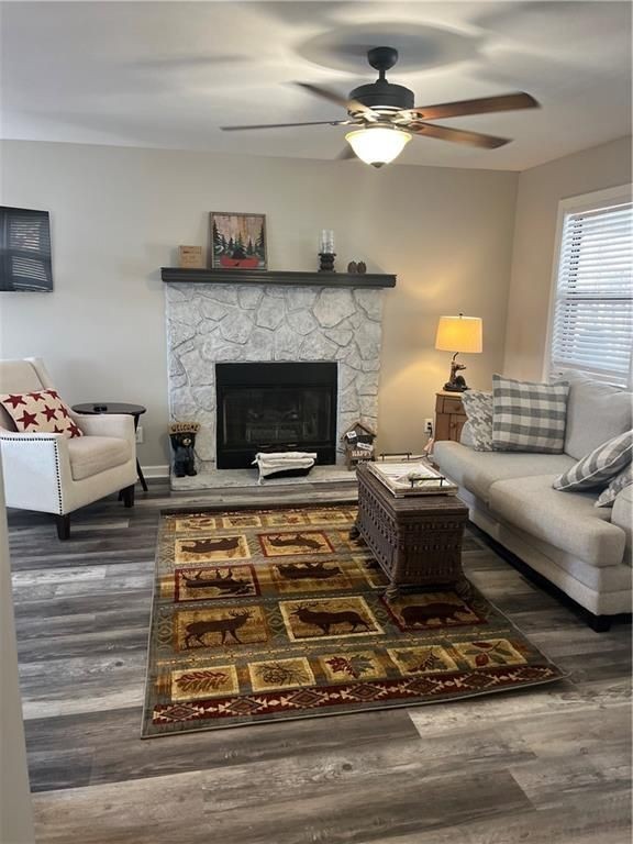 94 Winding Way - Photo 4 of 16