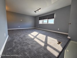 featured image of 35 Cheryl Ave ##1