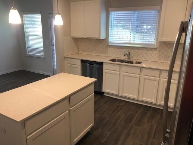 10104 Forest Grove Dr - Photo 5 of 12