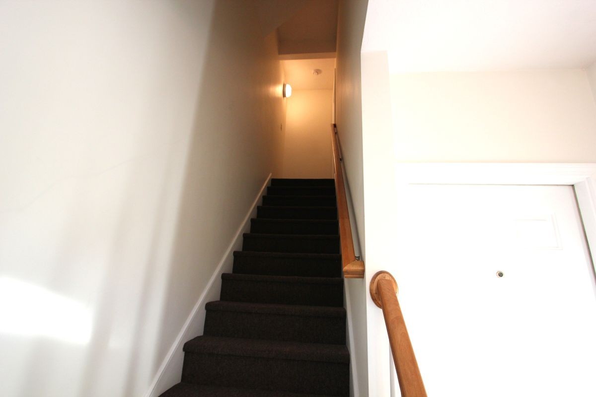 239 Union St - Photo 2 of 24