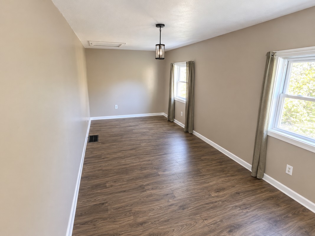 101 Bradley St - Photo 5 of 10
