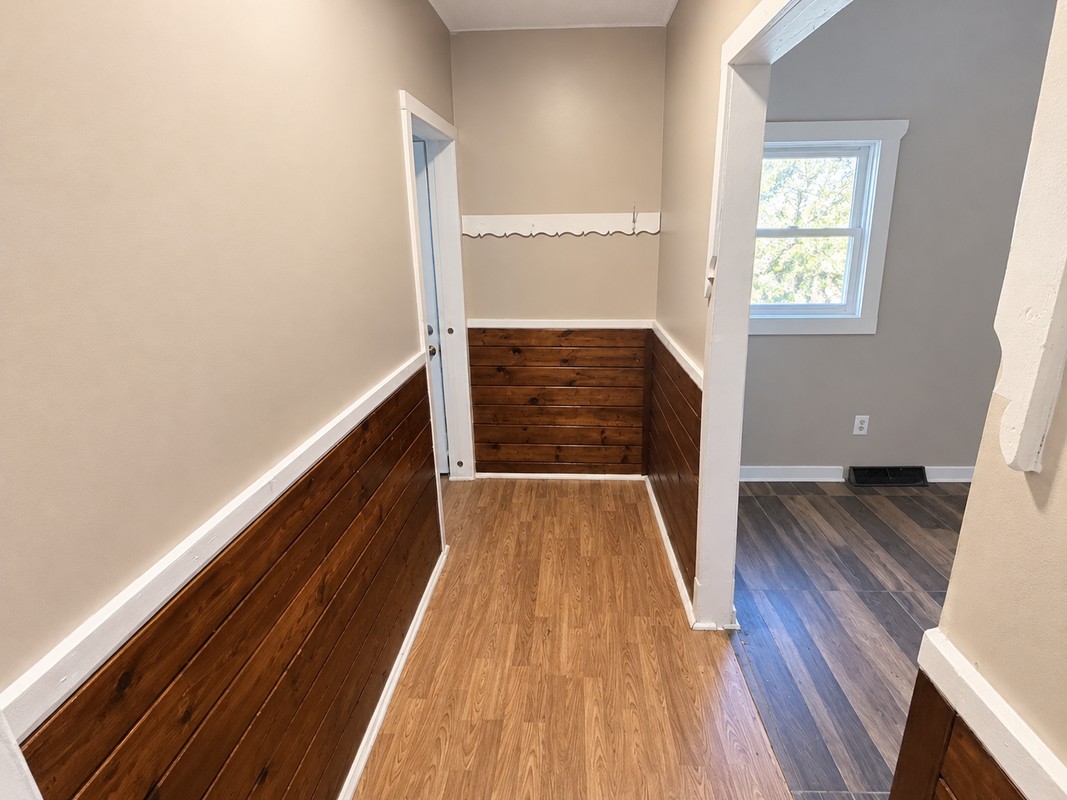 101 Bradley St - Photo 6 of 10