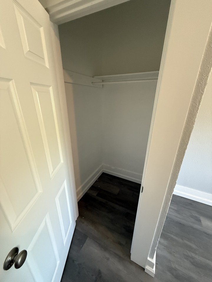 164 C St #C - Photo 7 of 7