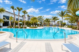 featured image of 2500 Sw 7th St