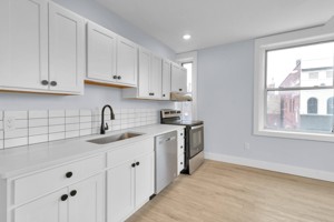 featured image of 131 Allen St