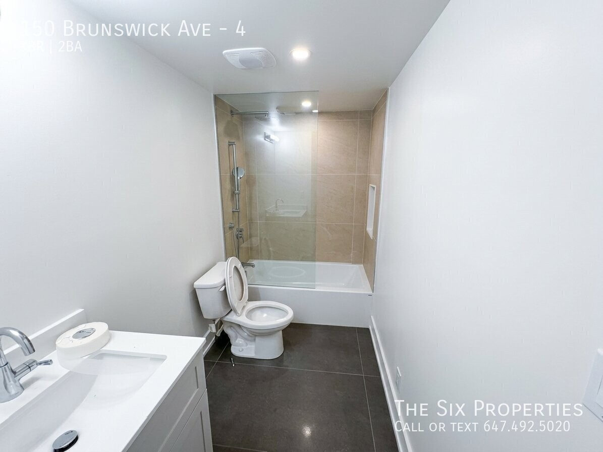 150 Brunswick Ave - Photo 3 of 12