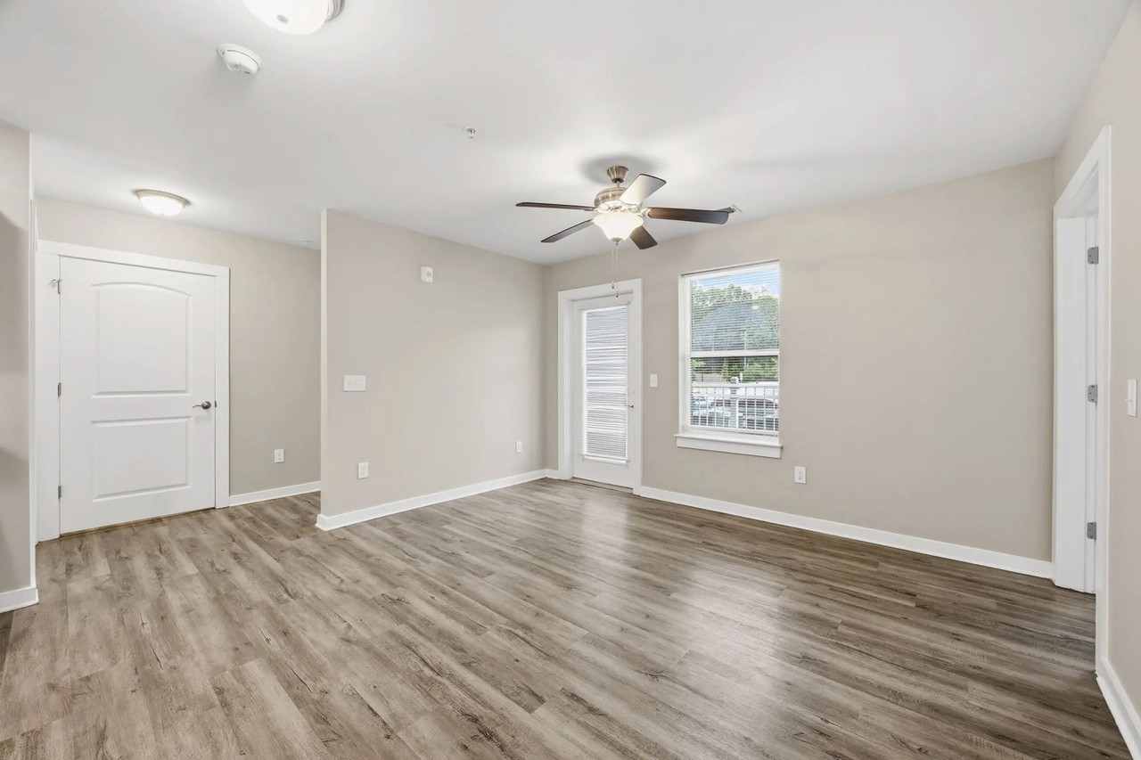 Albemarle Landing - Photo 7 of 24